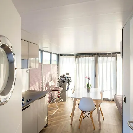 Hotel Wartoslaw 3*