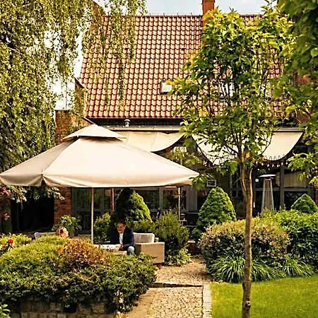 Stara Szkola Boutique 3* Wronki (Greater Poland)
