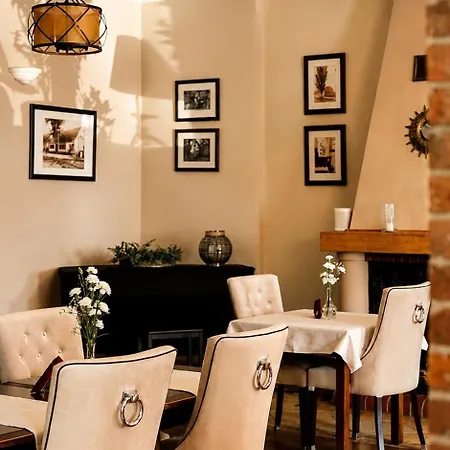 Stara Szkola Boutique 3*