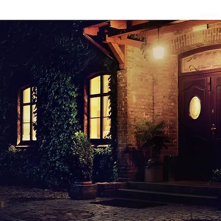 Hotel Wartoslaw 3*