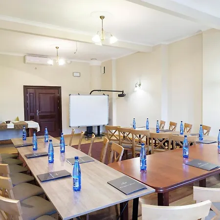 Stara Szkoła Boutique 3* Wronki (Greater Poland)